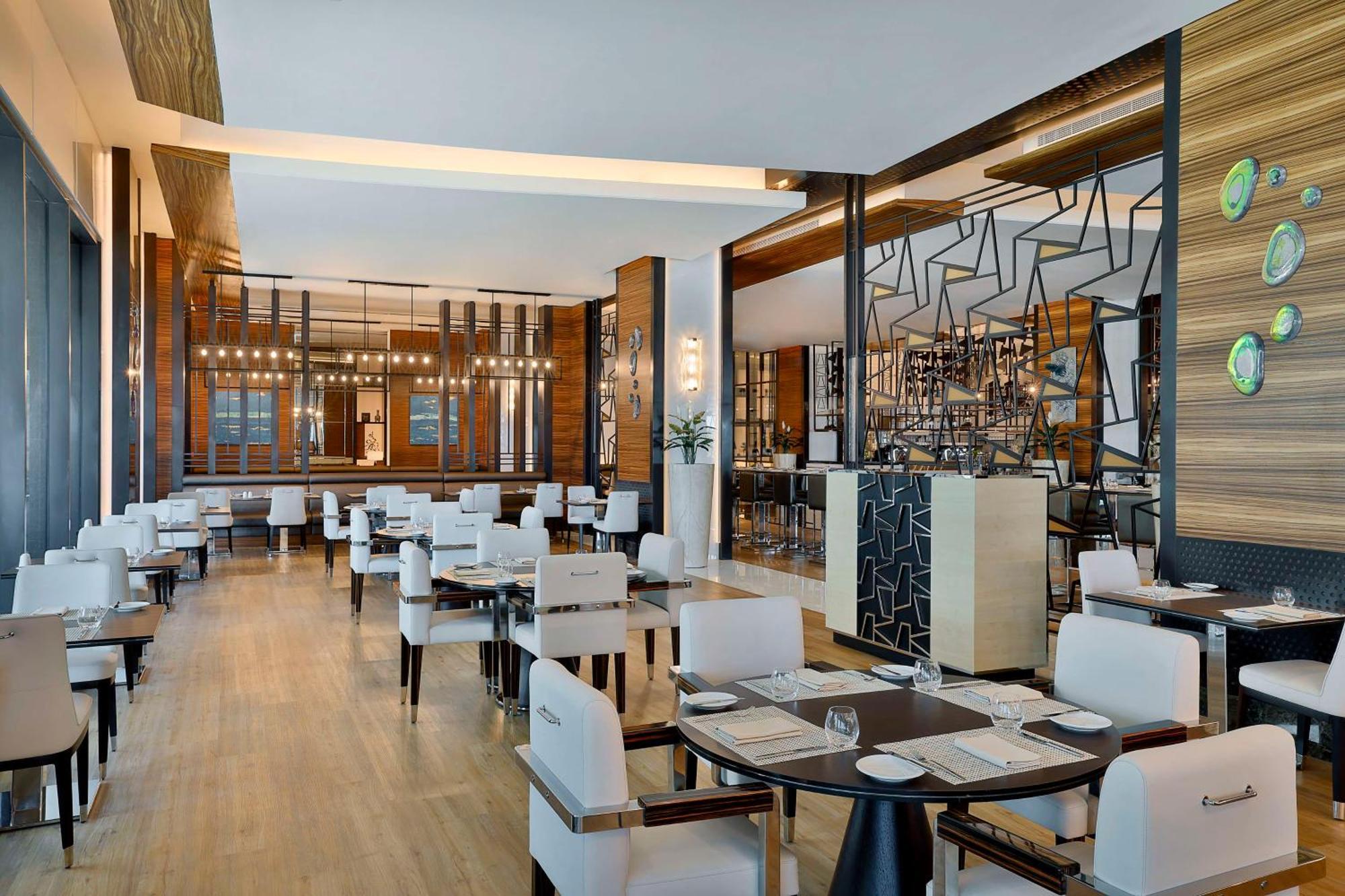 Hilton Dubai Palm Jumeirah Екстер'єр фото